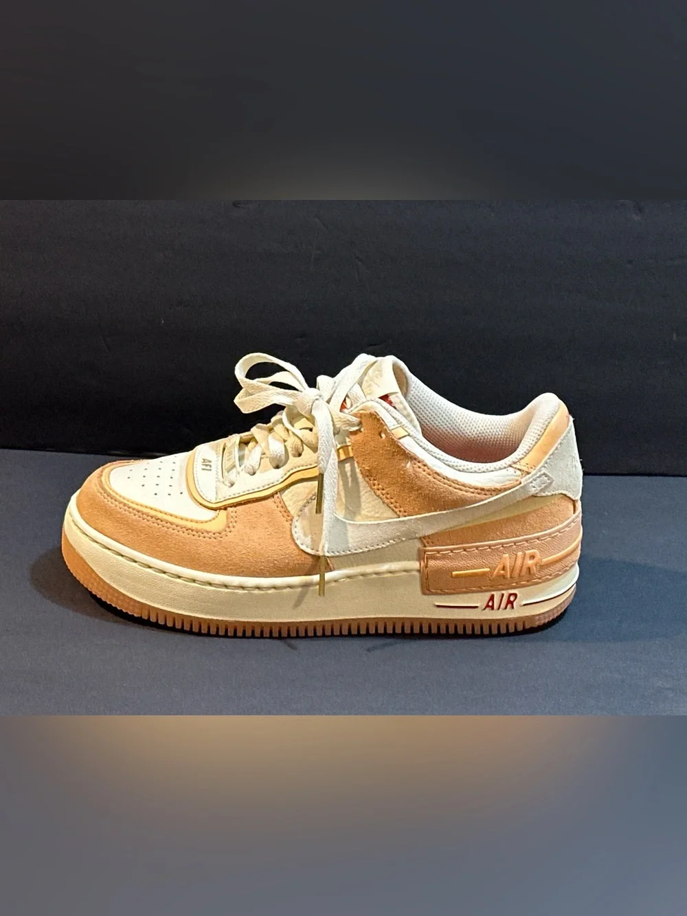 🔥🔥Nike Air Force 1 Shadow Sisterhood Cashmere Tan/White kids Size 7.5🔥